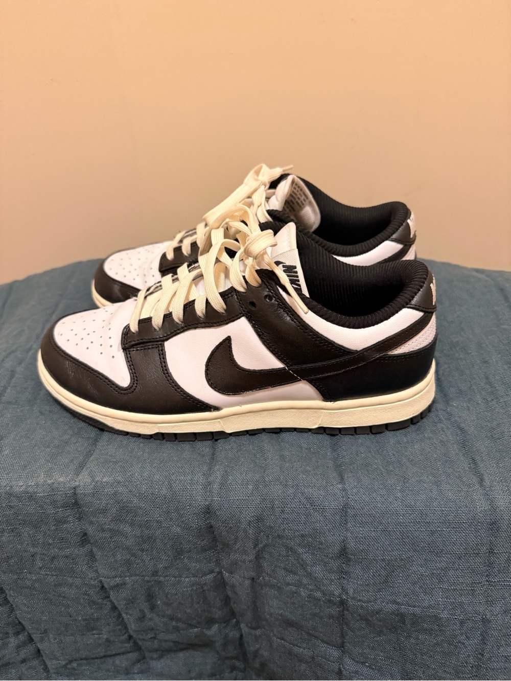 Nike Womens Dunk Low Retro - Black and White